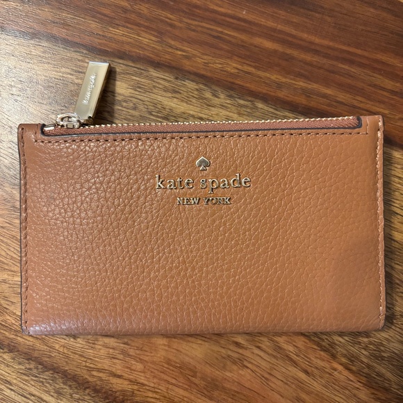 Kate Spade cardholder/wallet - Picture 1 of 3